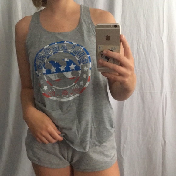 Billabong USA tank - Picture 1 of 2
